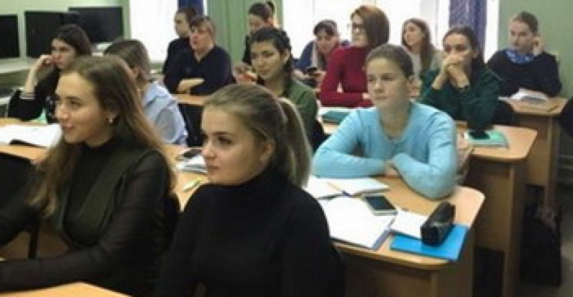 Представители Омскстата приняли участие в семинаре для студентов