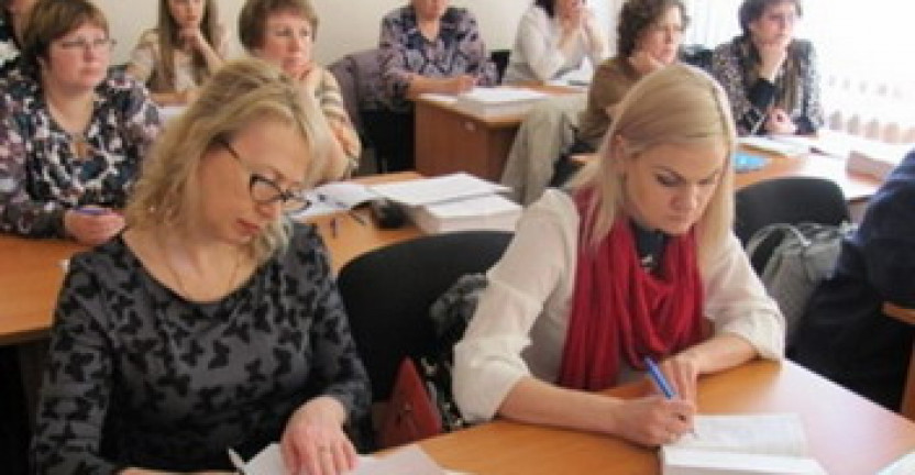 Омскстат придает приоритетное значение вопросам обучения интервьюеров