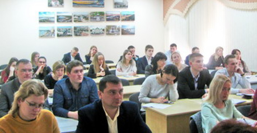 Омскстатом проведен обучающий семинар для представителей органов исполнительной власти Омской области